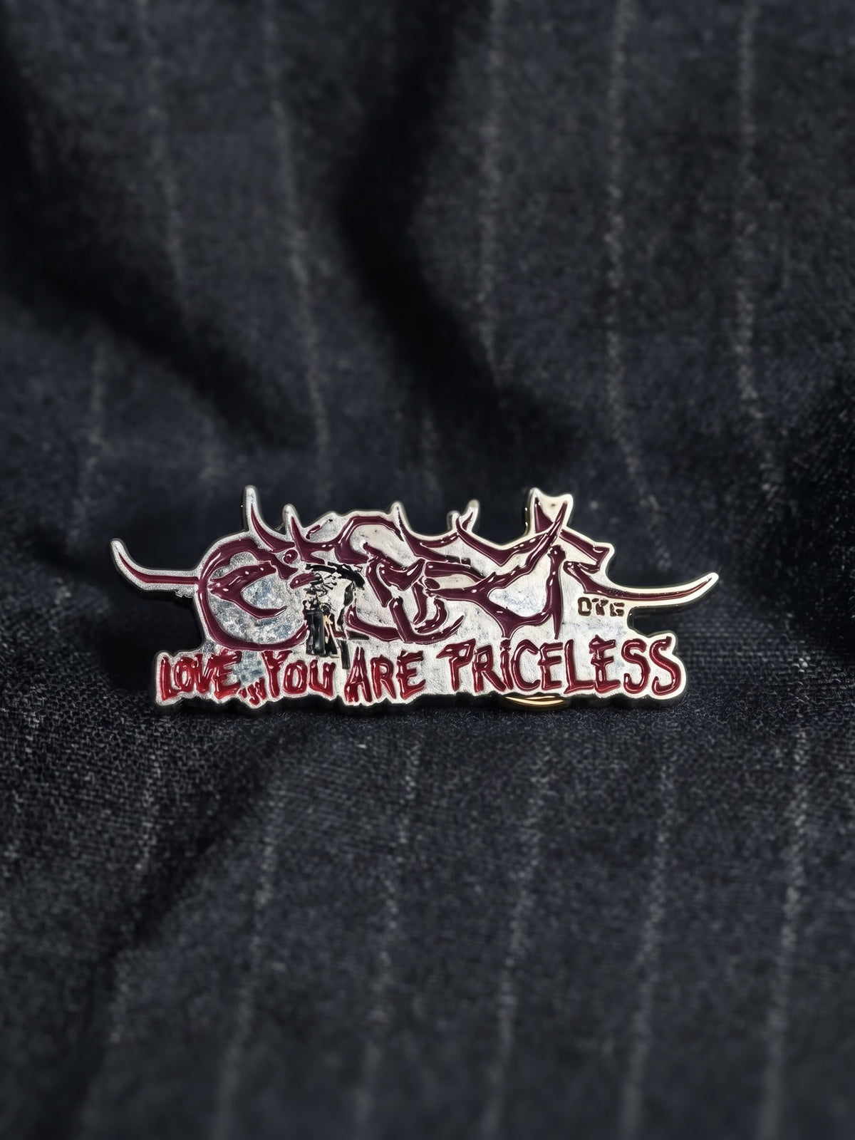 ZESEZR METAL LOVE PIN